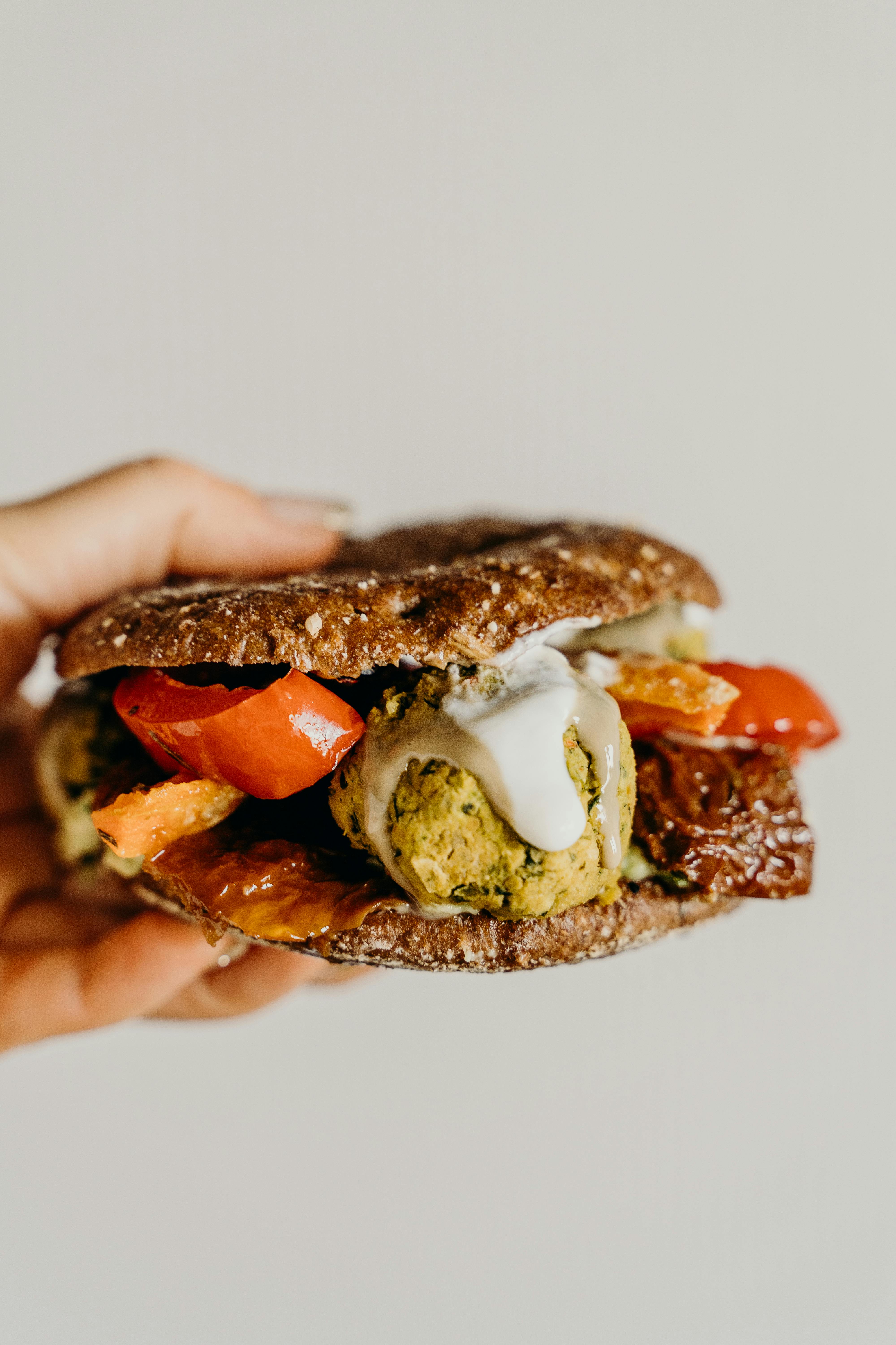 Smart Ways to Integrate Hawaiian Keto Bread into Your Diet in 2025